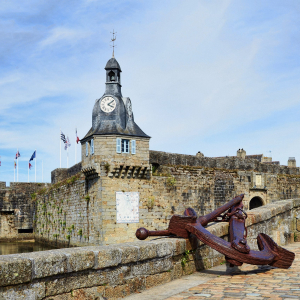 Concarneau City and Anchor